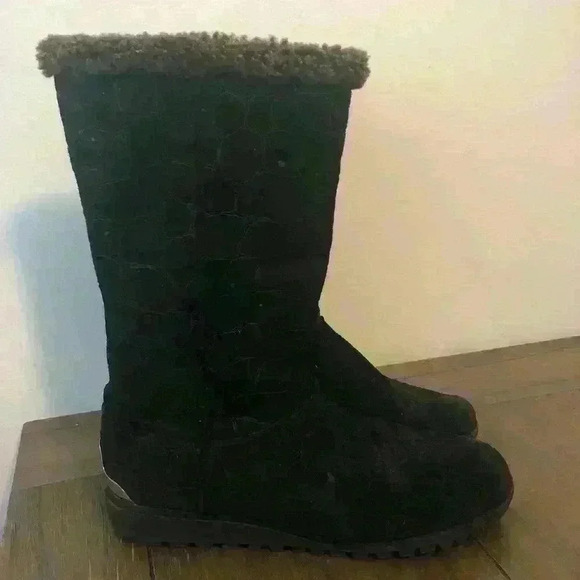 Womens Stuart Weitzman Boots size 7 - Picture 1 of 11